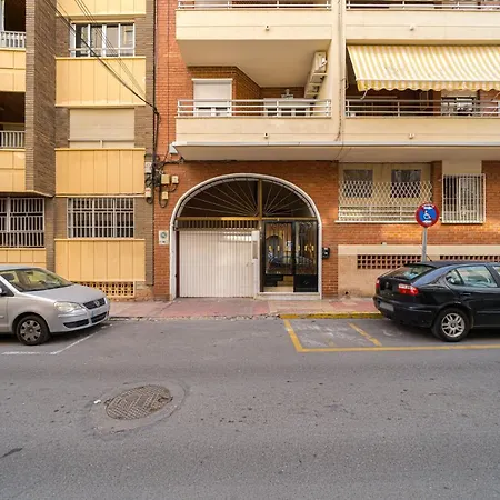 Casa Terra: 50 Meters From The Appartement Torrevieja